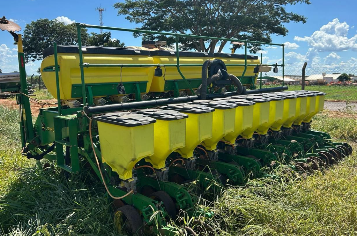 Plantadeira John Deere 1111 Ano: 2017