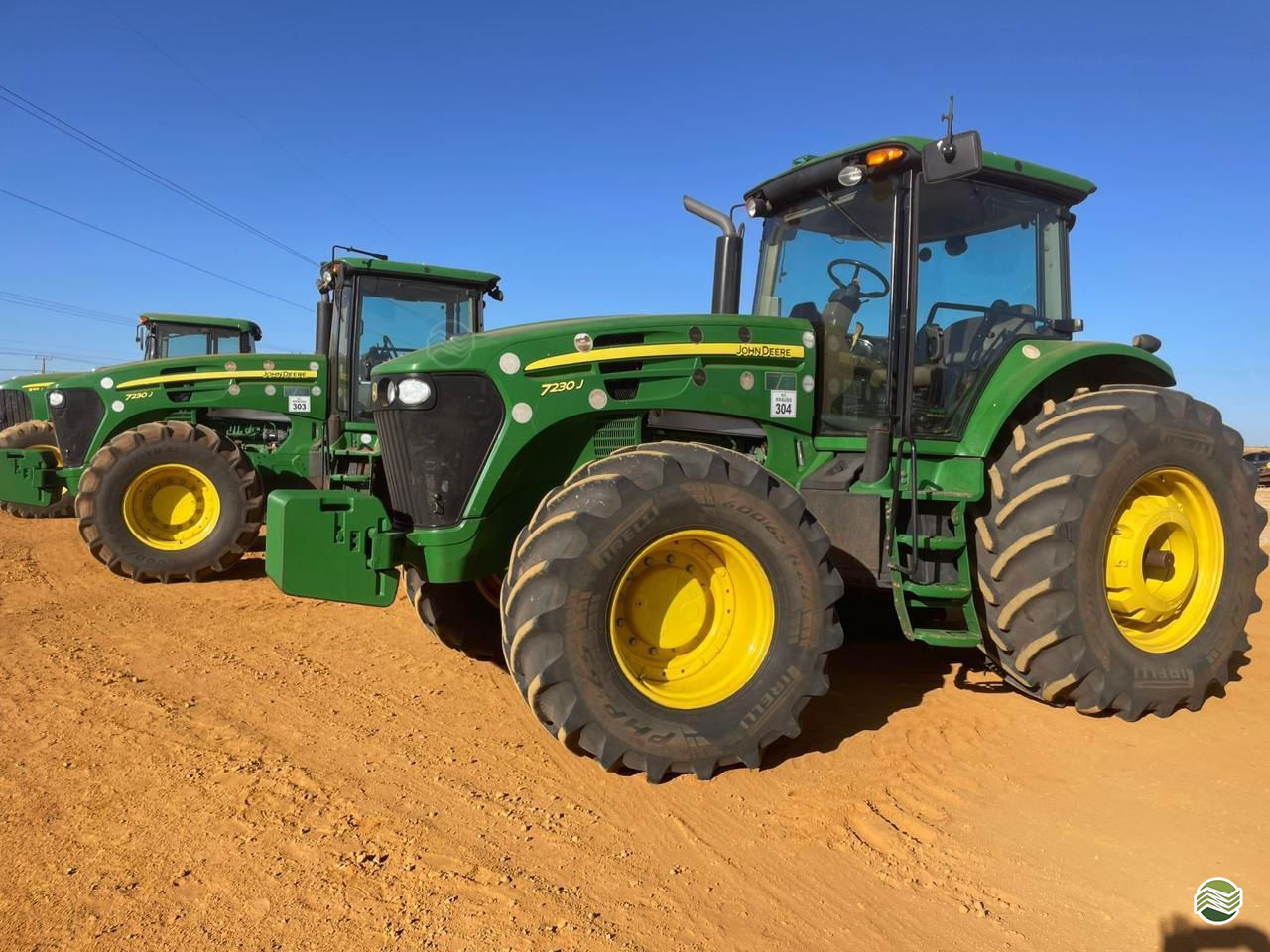 Trator John Deere 7230 J – Ano 2022