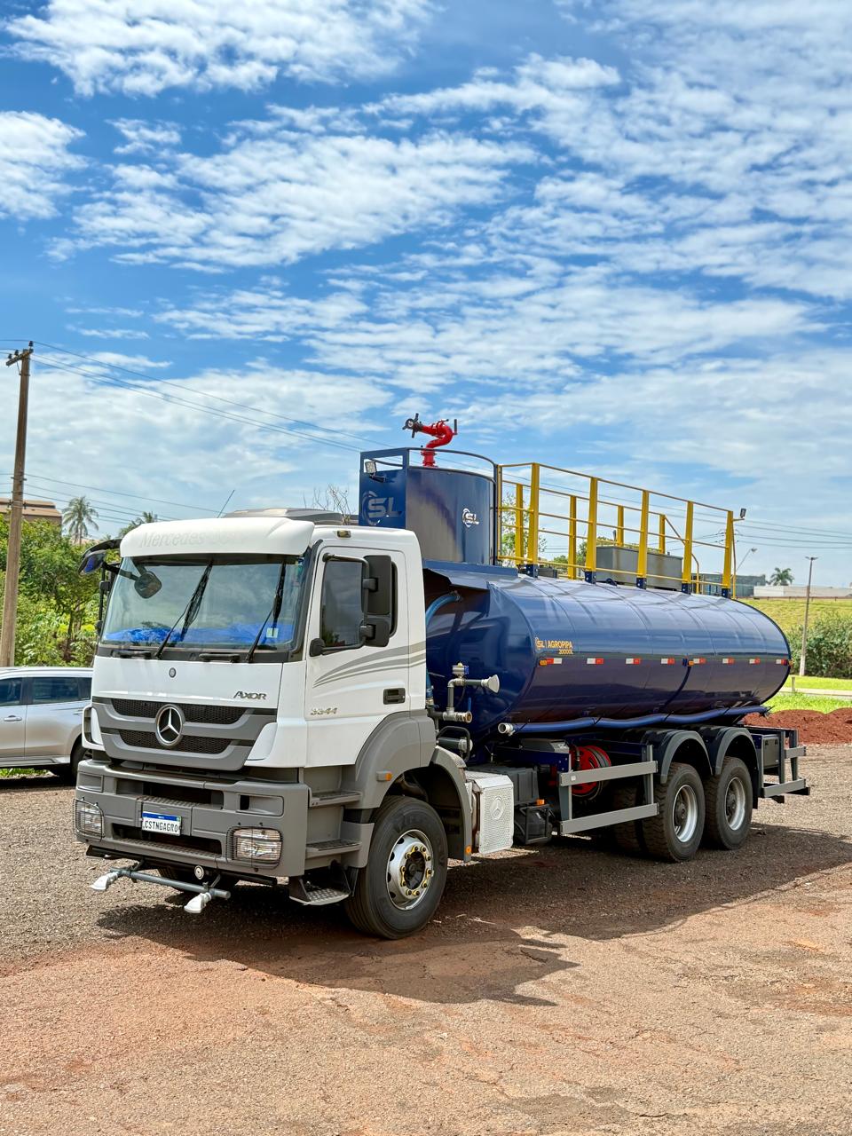 Caminhão Pipa Mercedes-Benz Axor 3344 – Ano 2018/19