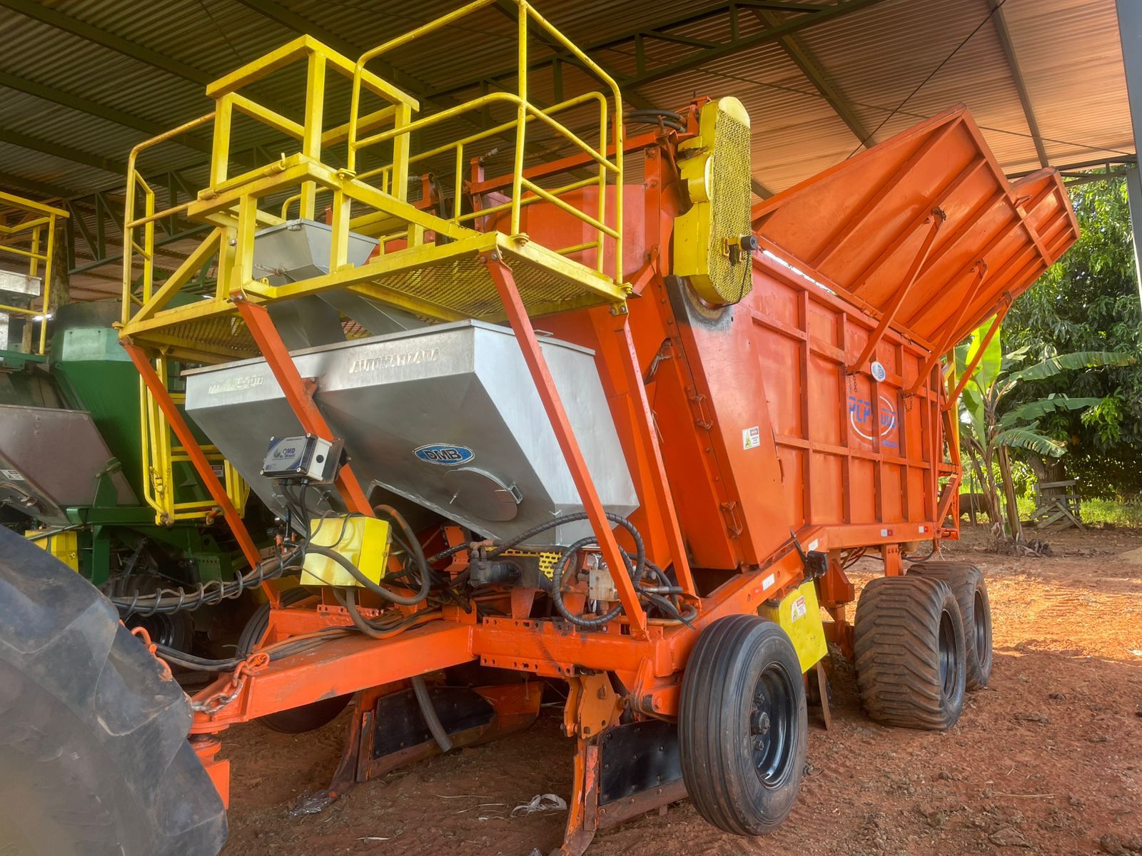 Plantadeira de Cana DMB PCP 6000 – Ano 2015