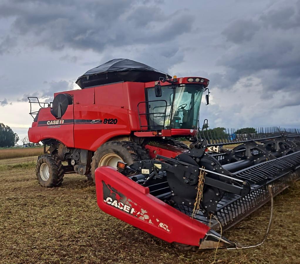 Colheitadeira Case Axial-Flow 8120 – Ano 2013