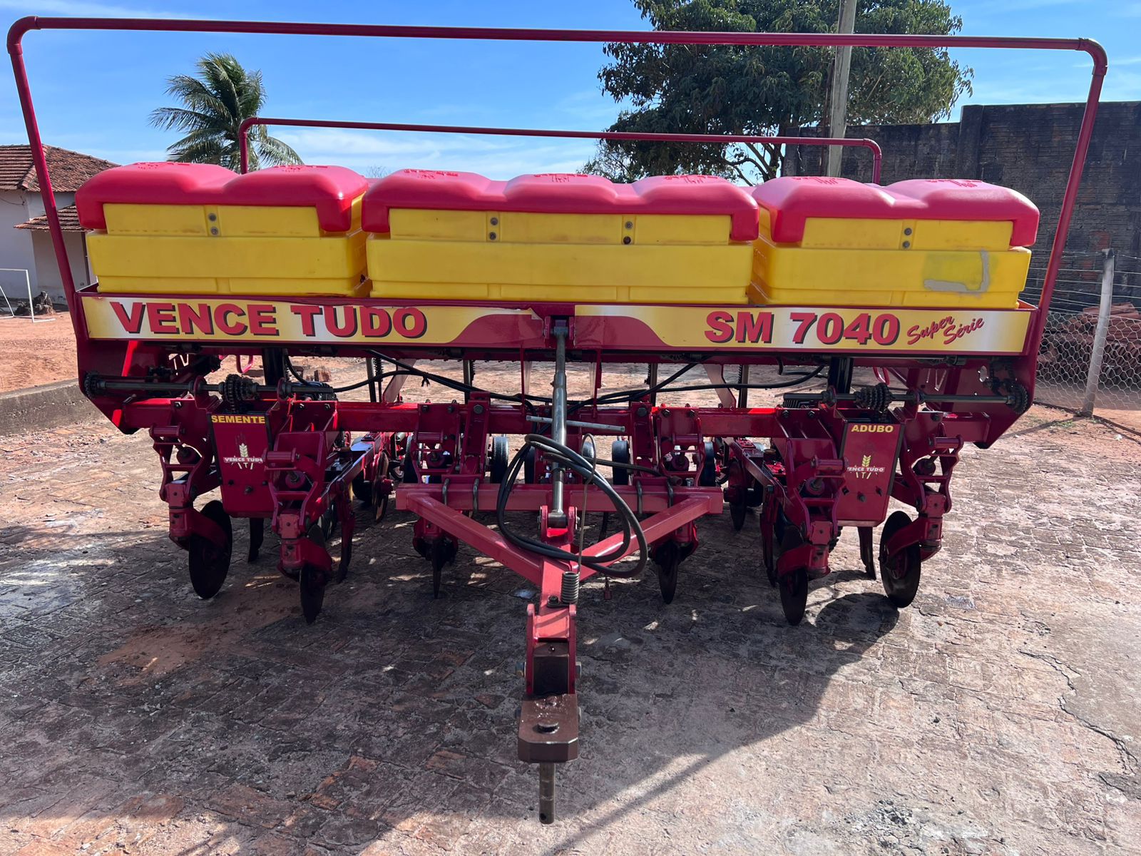 Plantadeira Vence Tudo SM 7040 – Ano 2011
