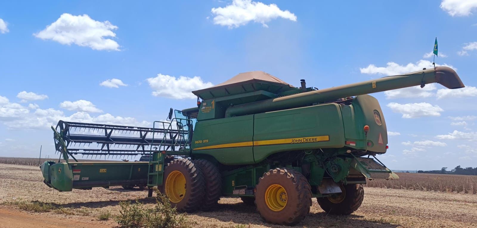 Colheitadeira John Deere 9670 STS – Ano 2012