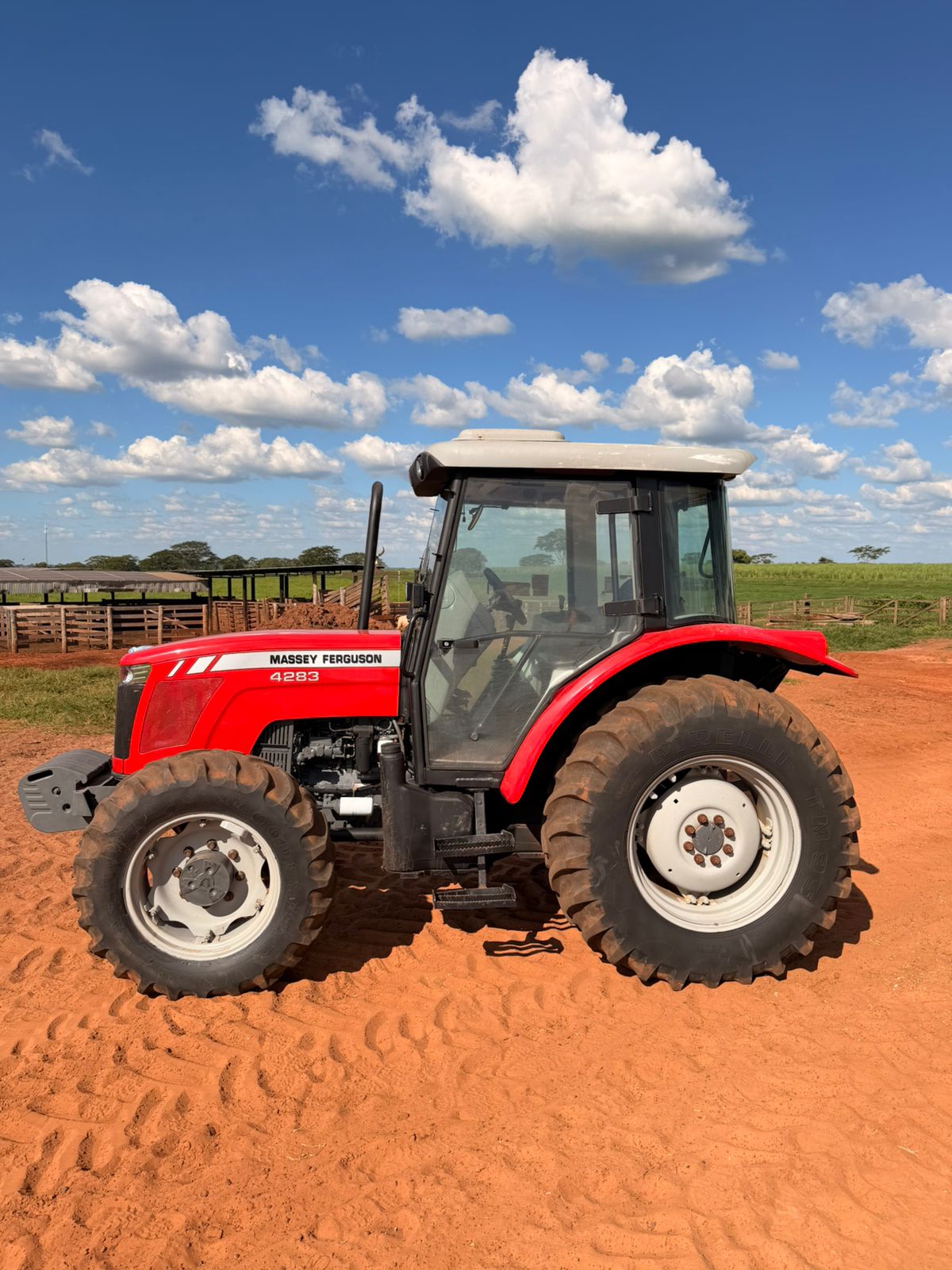 Trator Massey Ferguson MF 4283 – Ano 2018