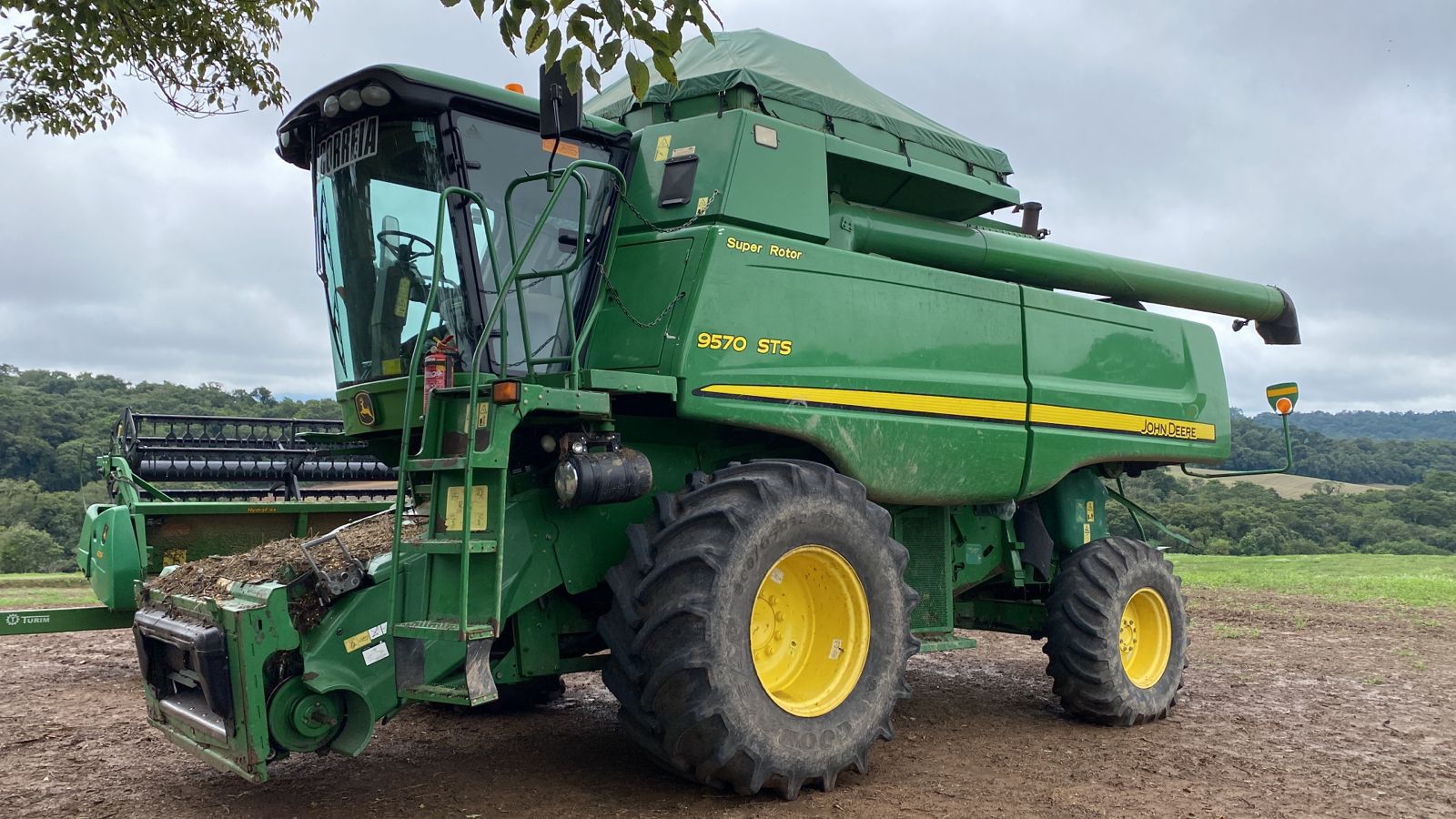 Colheitadeira John Deere STS 9570 – Ano 2009