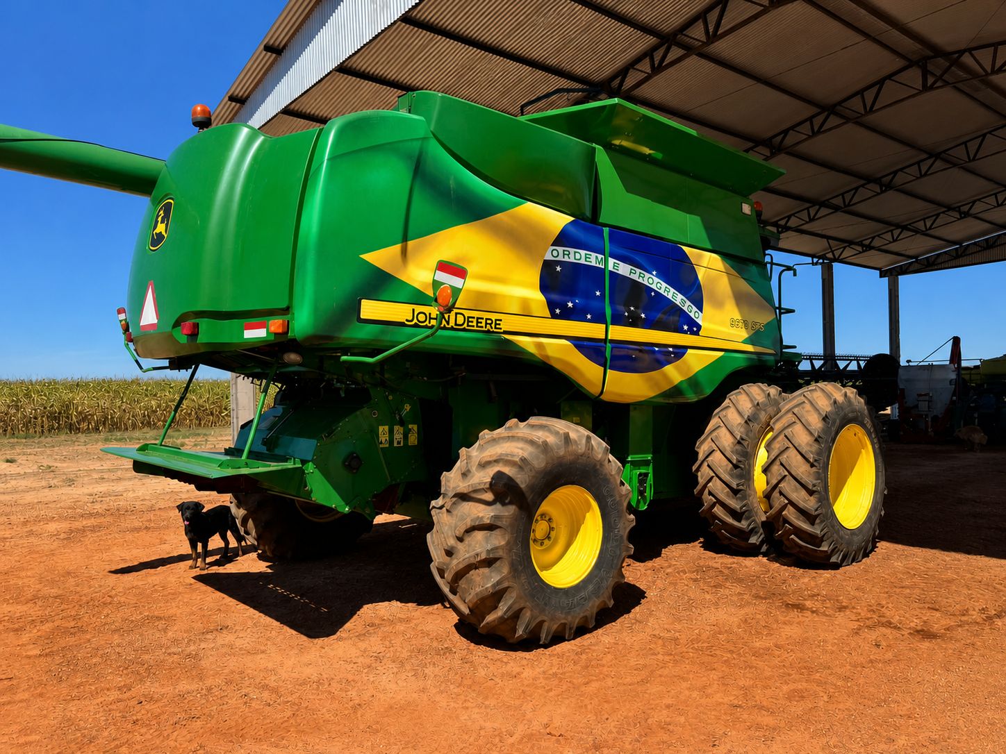 Colheitadeira John Deere STS 9670 – Ano 2013