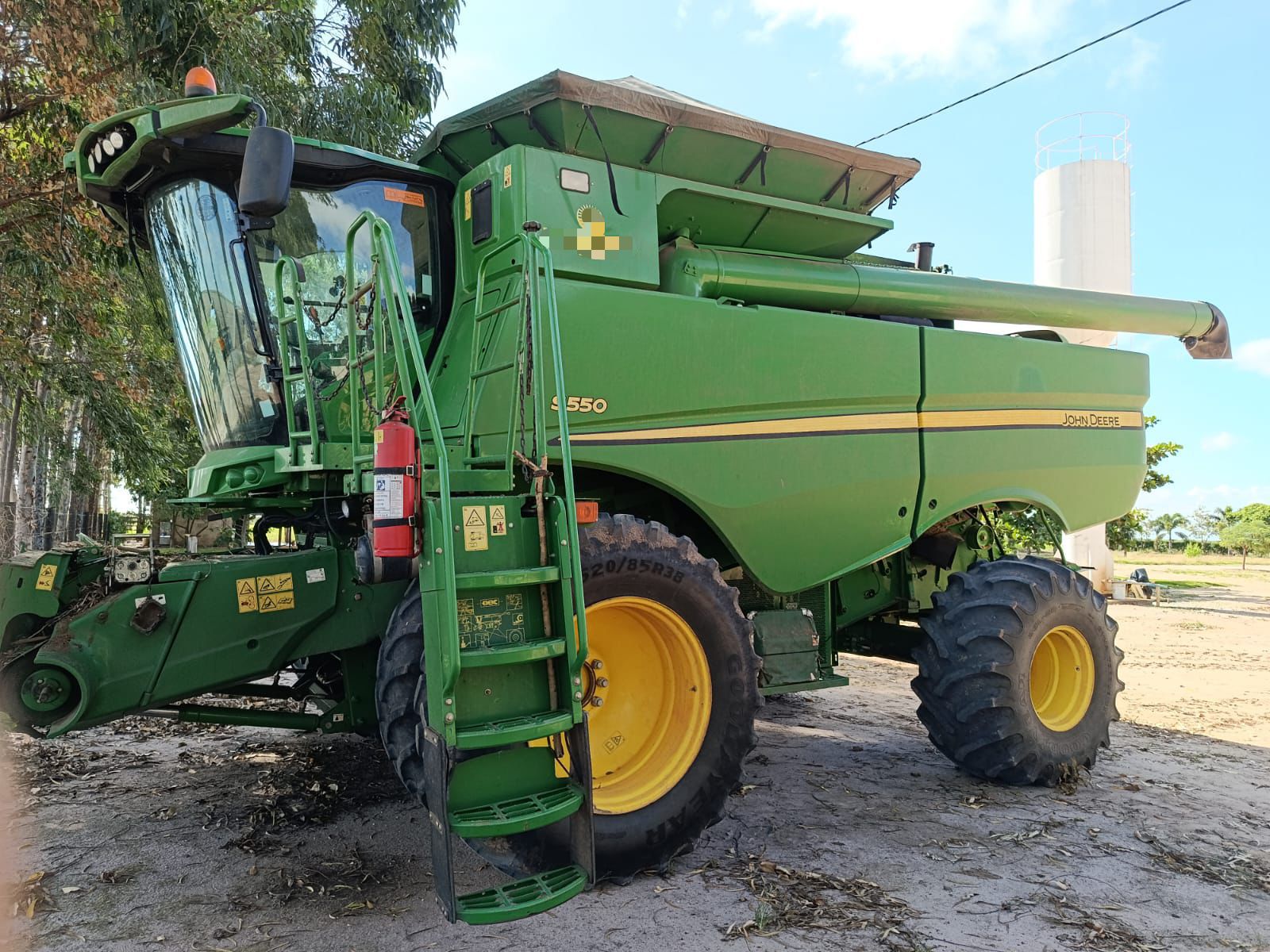 Colheitadeira John Deere S550 – Ano 2023