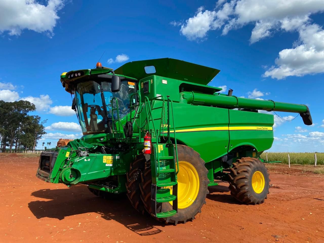 Colheitadeira John Deere S770 – Ano 2022