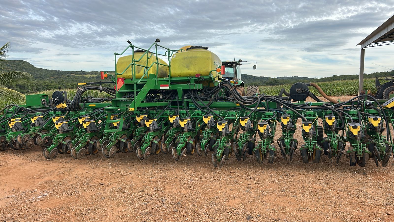 Plantadeira John Deere DB40 – Ano 2018