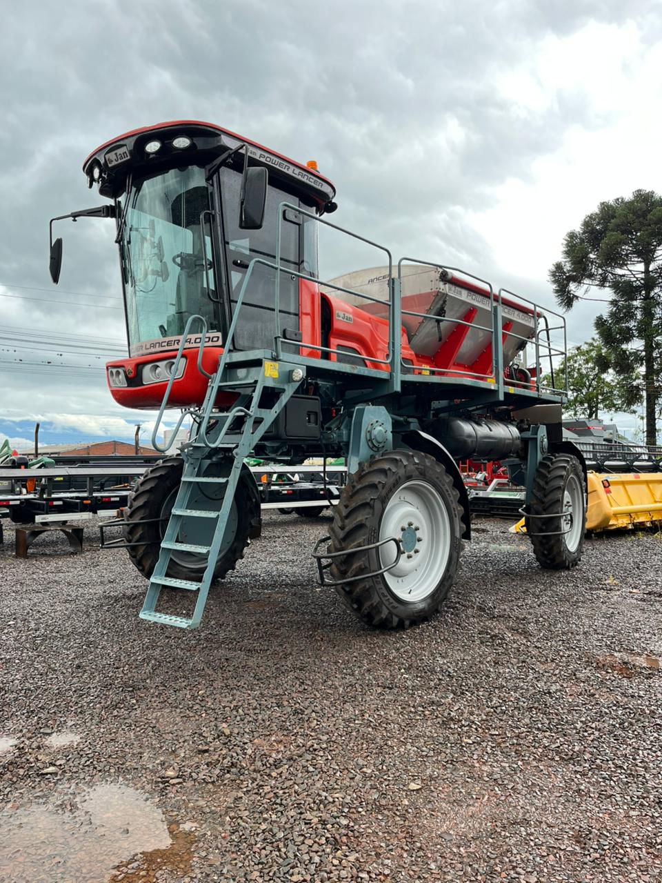 Distribuidor Autopropelido Jan Power Lancer 4000 – Ano 2021