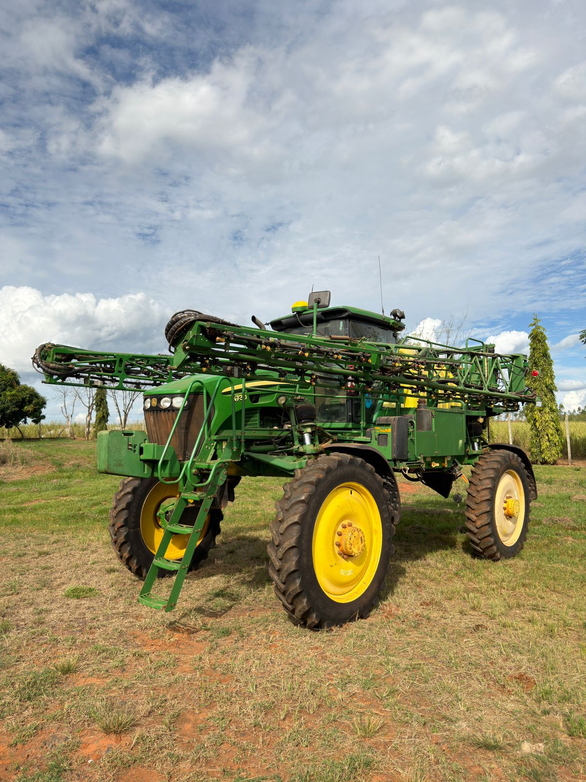 Pulverizador John Deere 4730 – Ano 2014