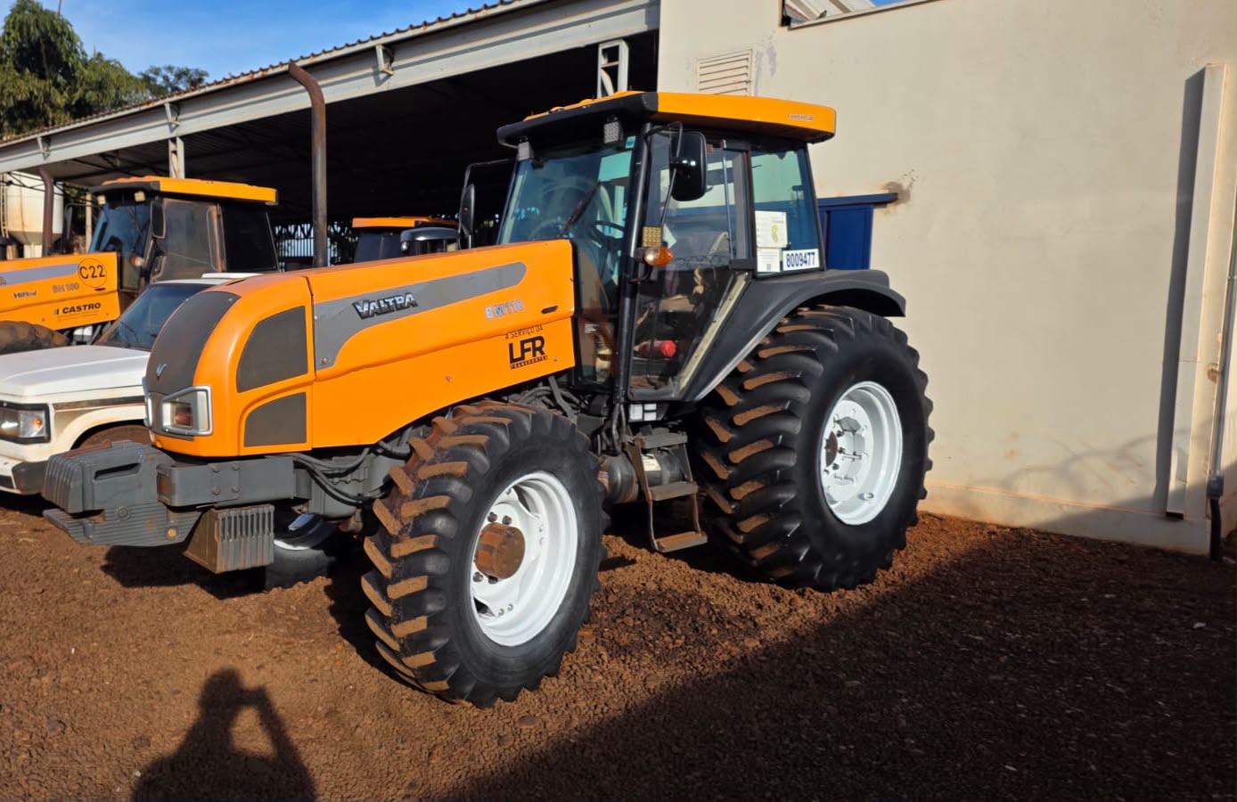 Trator Valtra BM110 – Ano 2012
