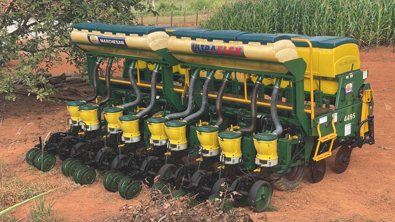 Plantadeira Tatu Ultra Flex – Ano 2016