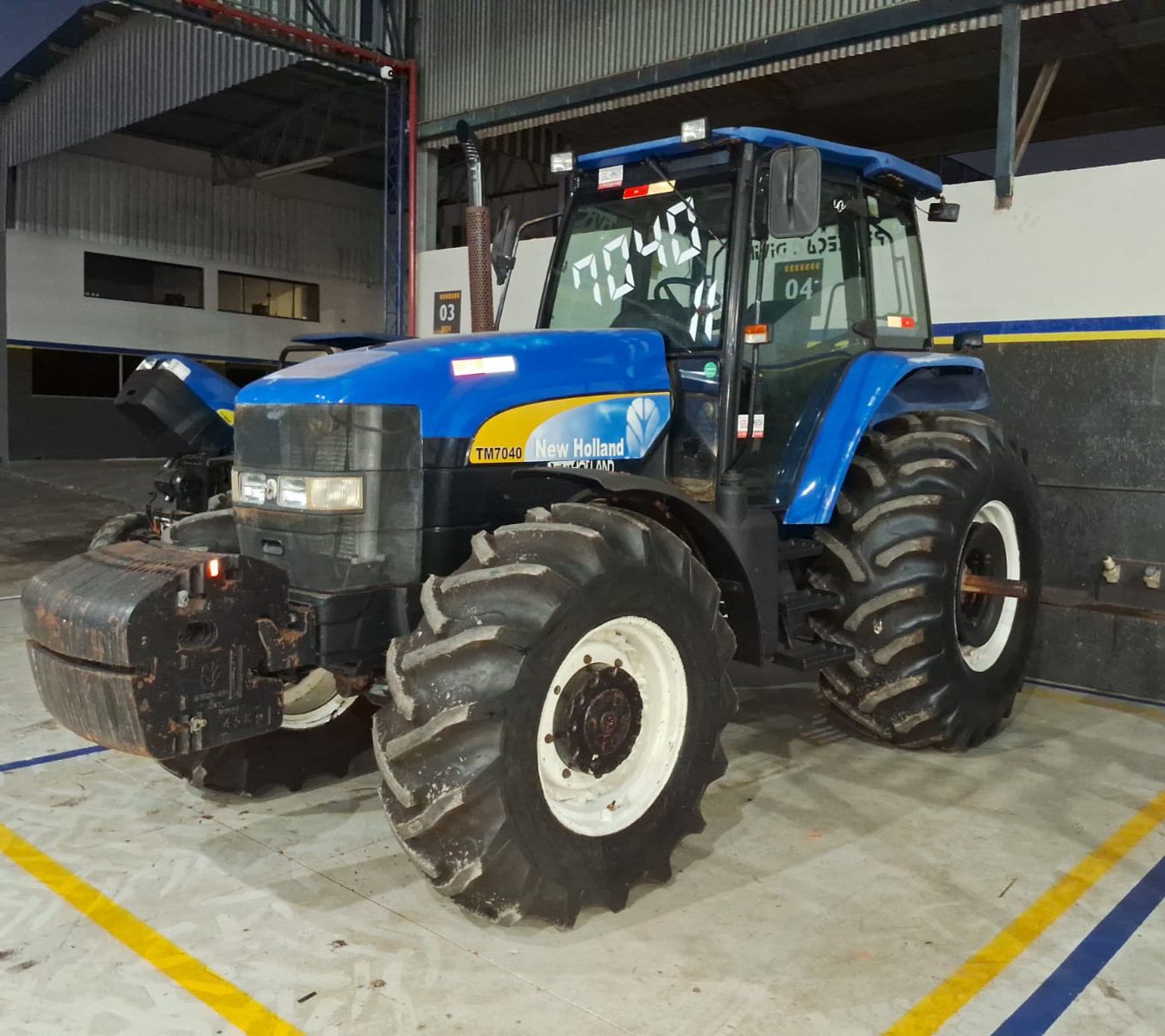 Trator New Holland TM7040 – Ano 2011