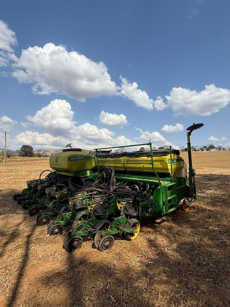 Plantadeira John Deere 2115 CCS – Ano 2016