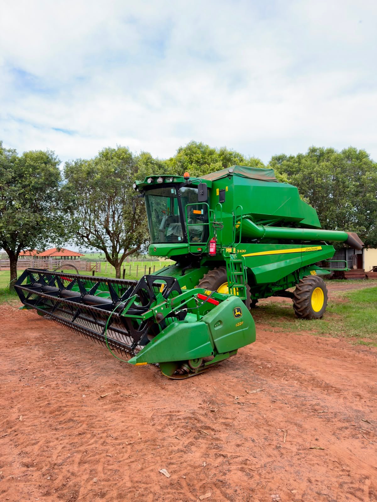 Colheitadeira John Deere S430 – Ano 2020
