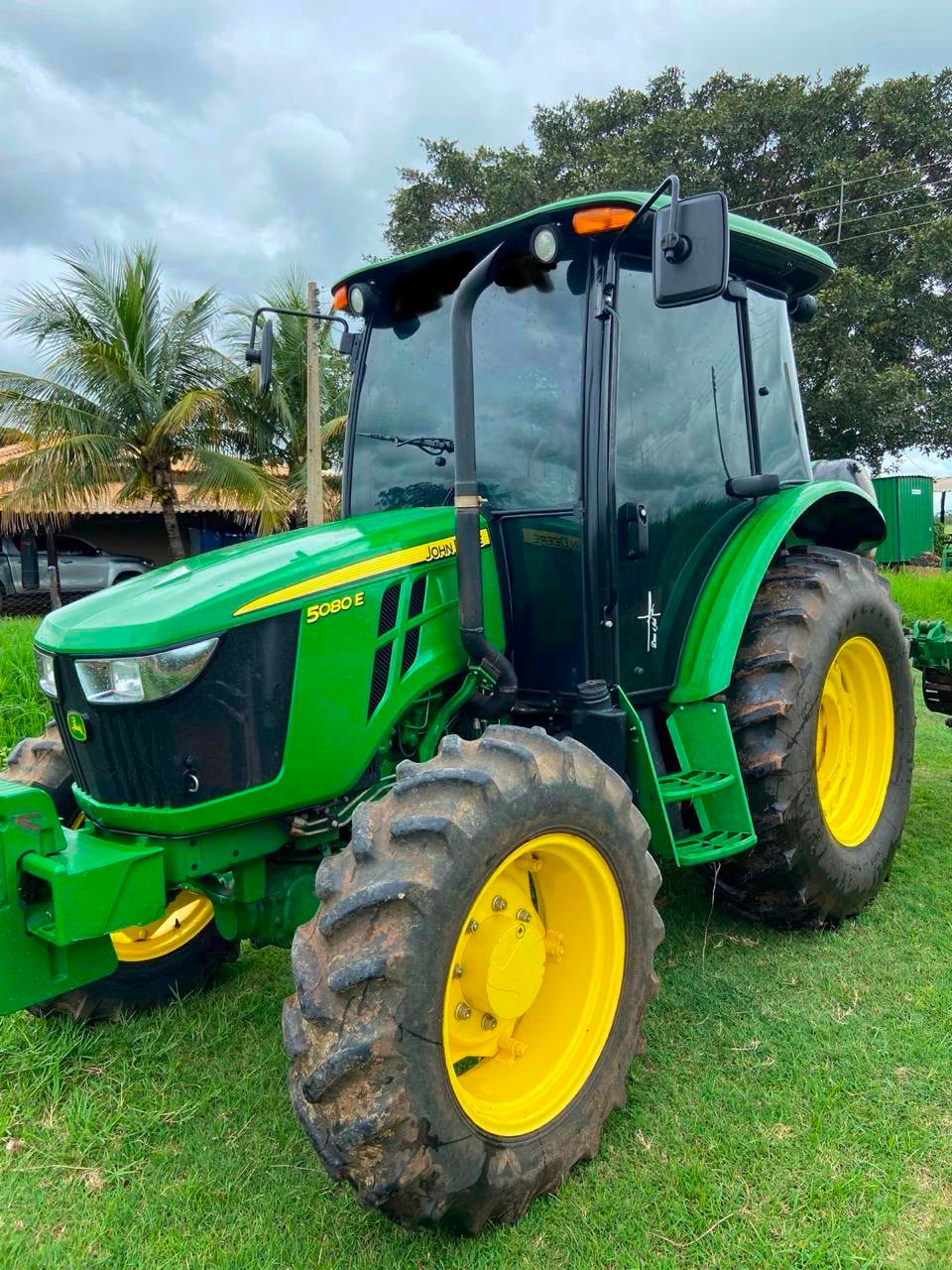 Trator John Deere 5080E – Ano 2021
